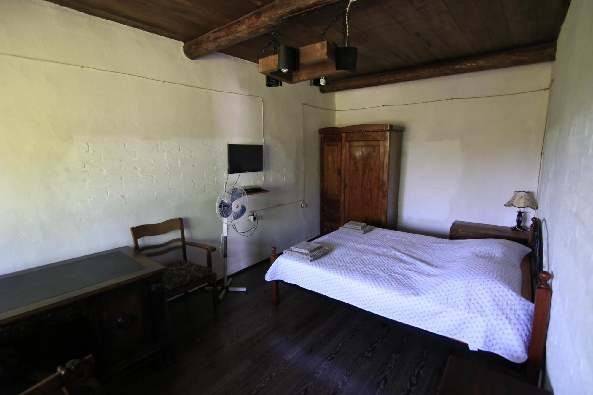 Chateau Bruale Tkhilistskaro Bagian luar foto