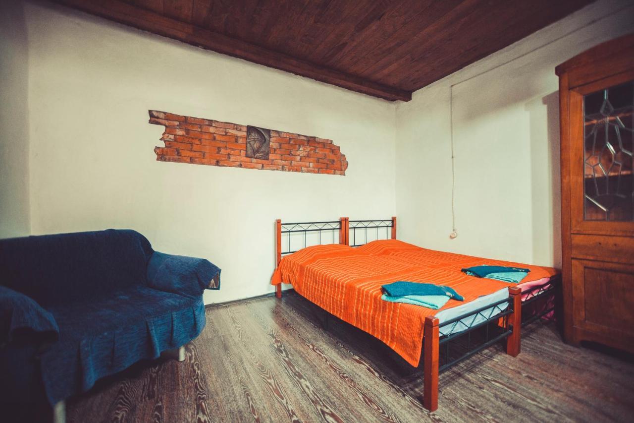 Chateau Bruale Tkhilistskaro Bagian luar foto